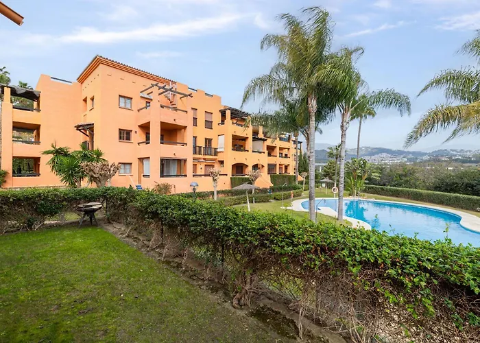 3 Bed In Gazules Del Sol *