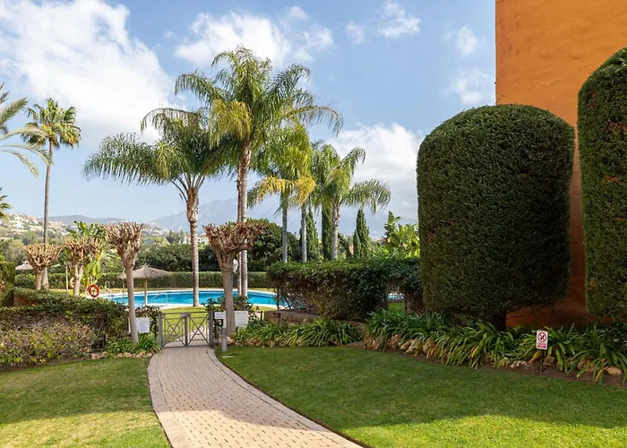 3 Bed In Gazules Del Sol * Estepona