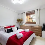 Appartement 3 Bed In Gazules Del Sol Estepona