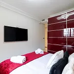 Appartement 3 Bed In Gazules Del Sol Estepona