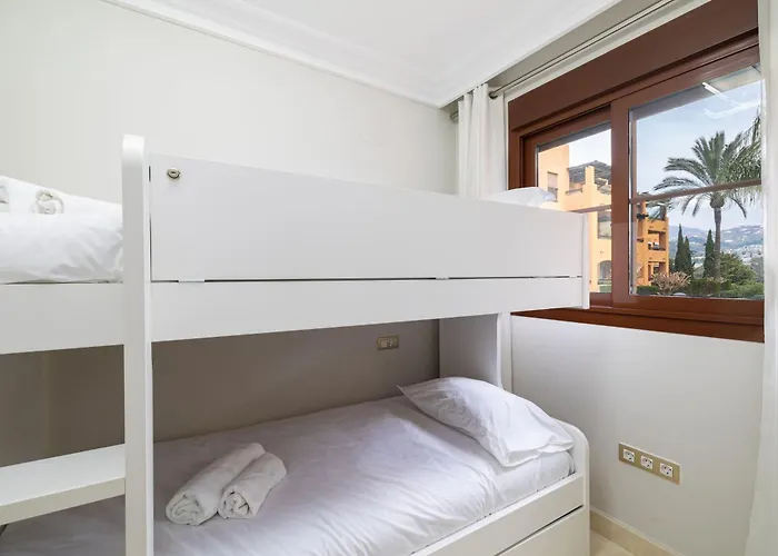 Appartamento 3 Bed In Gazules Del Sol *